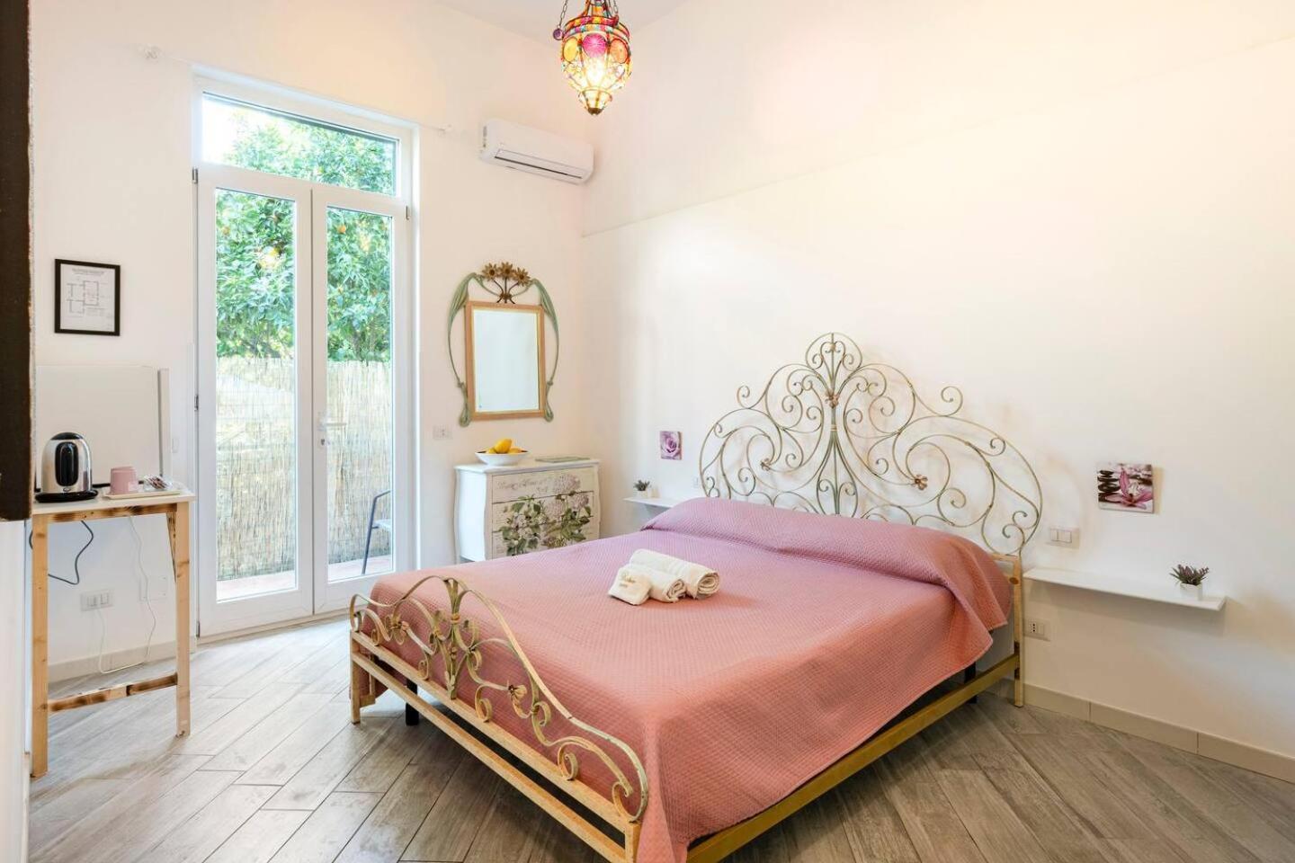 Beatrice Room Bed&Breakfast Сант'Аньєлло Екстер'єр фото